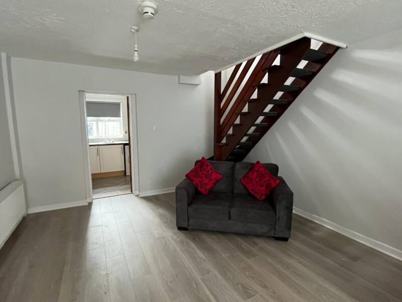 27 Portallo Street, Belfast, ,  BT6 9BE Northern Ireland
