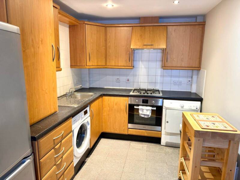 Apt 2 Lesley Plaza, 2a Osborne Park, Belfast, ,  BT9 6JN Northern Ireland