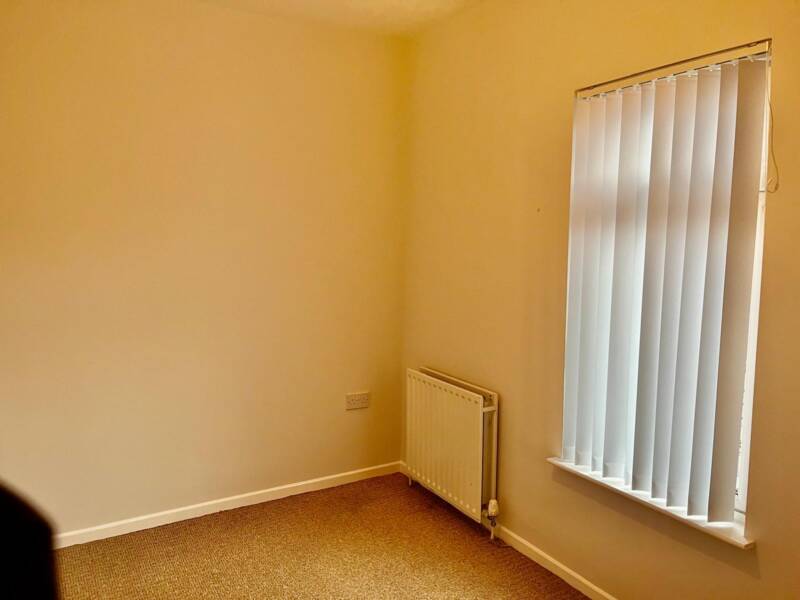 12 Quinton Street, Belfast, ,  BT5 5GR Northern Ireland