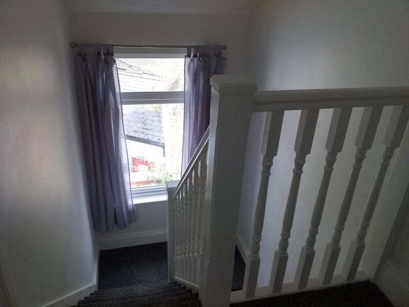 4a Bloomfield Avenue, Belfast, ,  BT5 5AD Northern Ireland