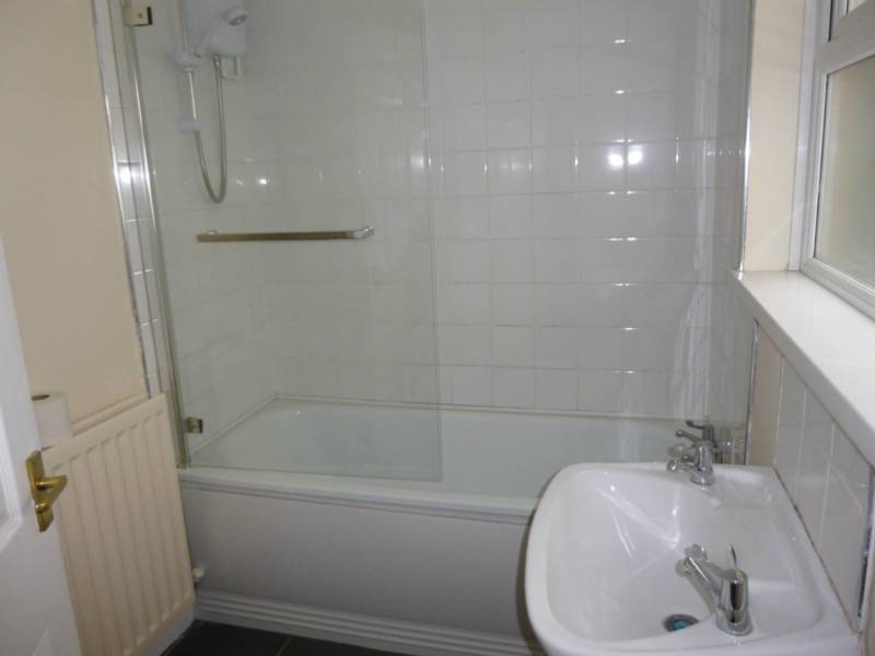 28 Hills Avenue, Belfast, ,  BT4 1LR Northern Ireland