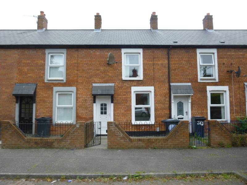 28 Hills Avenue, Belfast, ,  BT4 1LR Northern Ireland