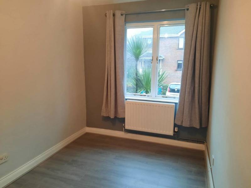 14 Kings Manor, Belfast  ,  BT5 6PP Northern Ireland