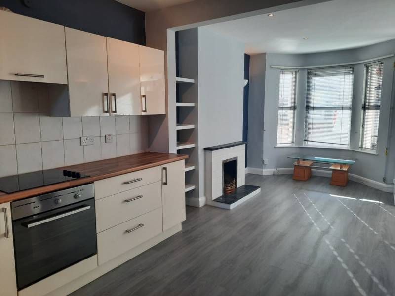 32 Belmont Avenue West, Belfast, ,  BT4 3DG Northern Ireland