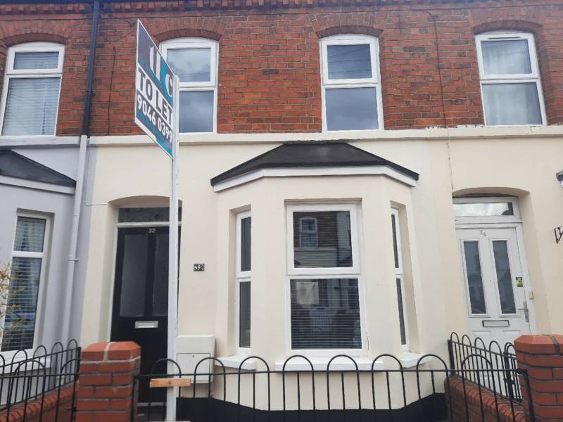 32 Belmont Avenue West, Belfast, ,  BT4 3DG Northern Ireland