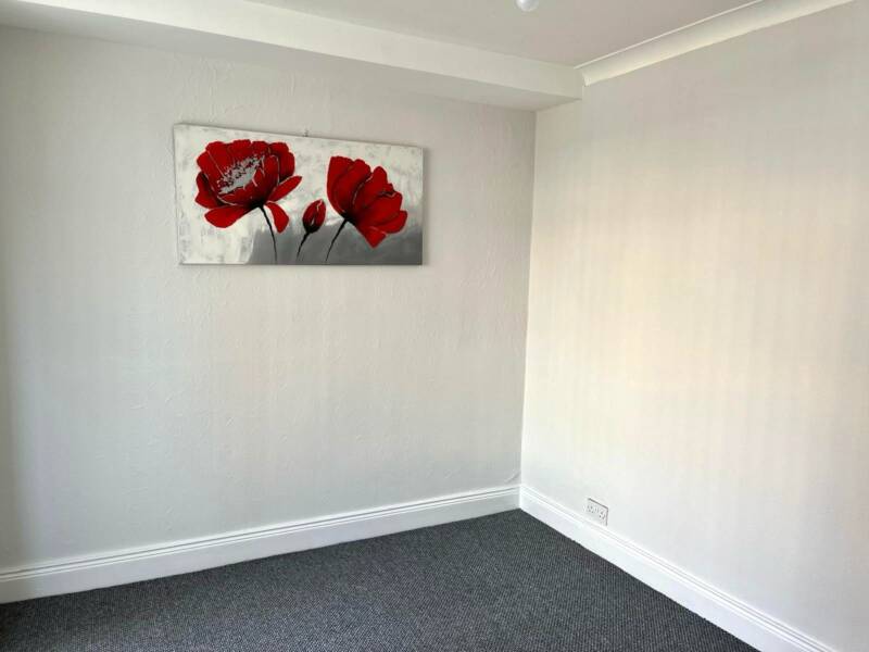 72 Victoria Avenue, Belfast, ,  BT4 1QZ Northern Ireland