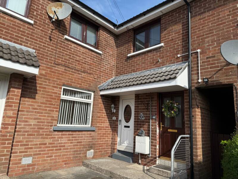 46 Brooklands Gardens, Dundonald  ,  BT16 2PQ Northern Ireland