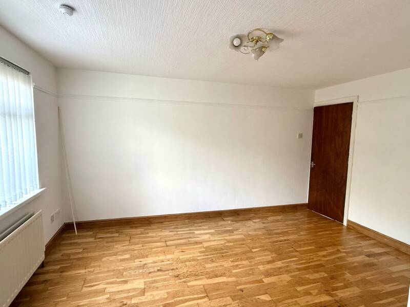 46 Brooklands Gardens, Dundonald  ,  BT16 2PQ Northern Ireland