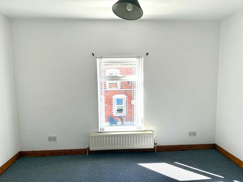 46 Bloomfield Street, Belfast, ,  BT5 5AU Northern Ireland