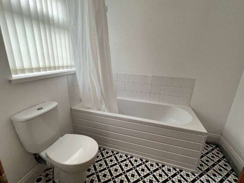 82 Mountcollyer Avenue, Belfast, ,  BT15 3DR Northern Ireland