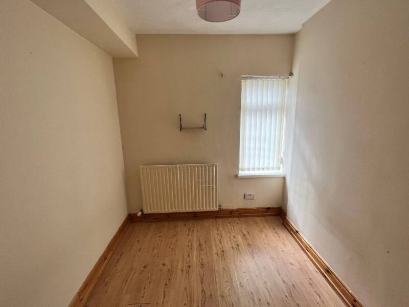 82 Mountcollyer Avenue, Belfast, ,  BT15 3DR Northern Ireland