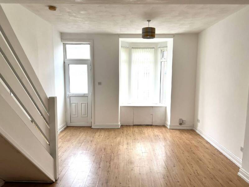 82 Mountcollyer Avenue, Belfast, ,  BT15 3DR Northern Ireland