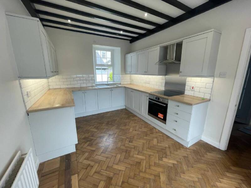 9 Hollymount Court, Finaghy, ,  BT10 0HA Northern Ireland