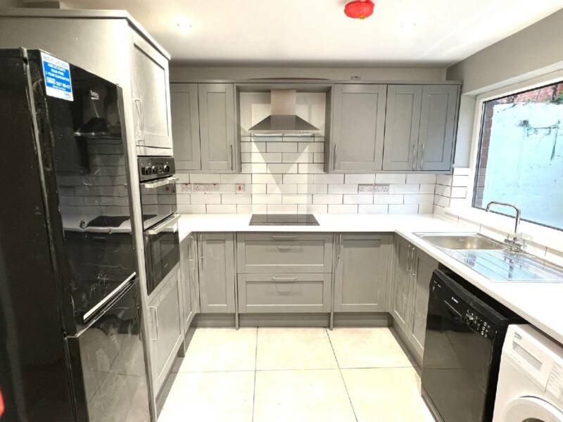 43 Dunvegan Street, Belfast, ,  BT6 8GE Northern Ireland