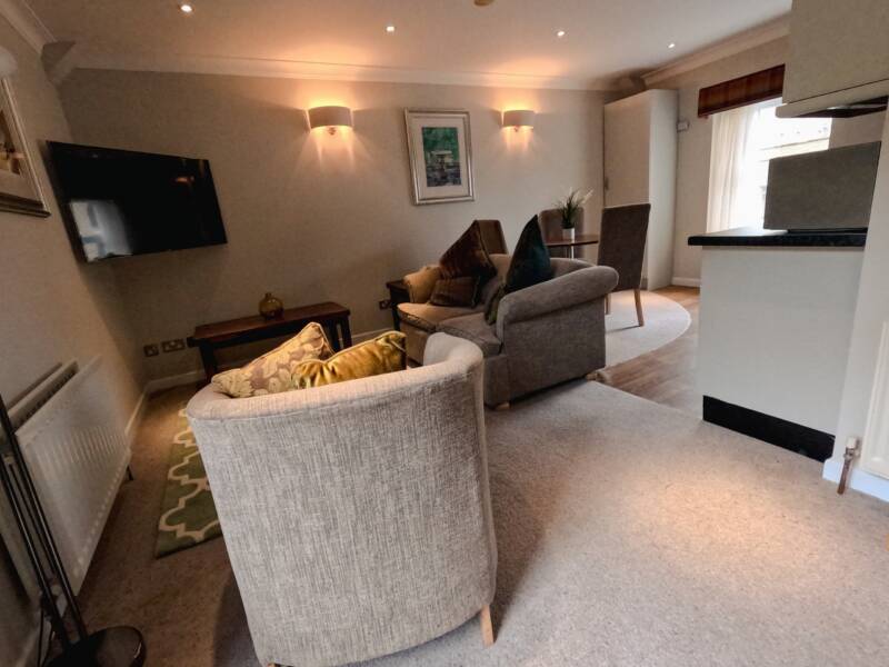 Apt 3 Stag Lodge, Belfast, ,  BT18 0EX Northern Ireland