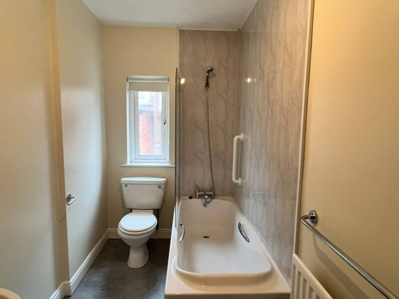 16 Dunraven Gardens, ,  BT5 5LG