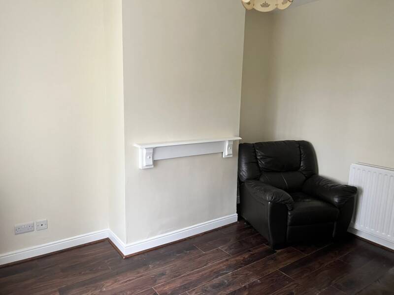 7 Runnymede Drive, Lisburn Road,  BT12 6LZ United Kingdom