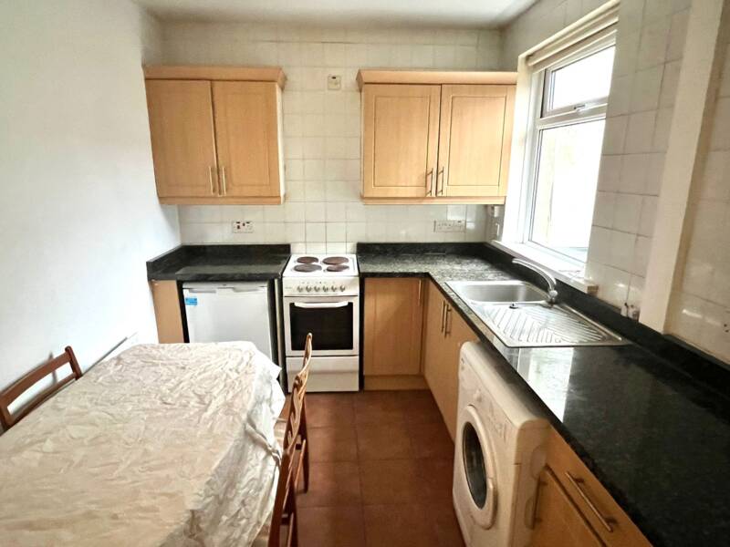 7 Runnymede Drive, Lisburn Road,  BT12 6LZ United Kingdom