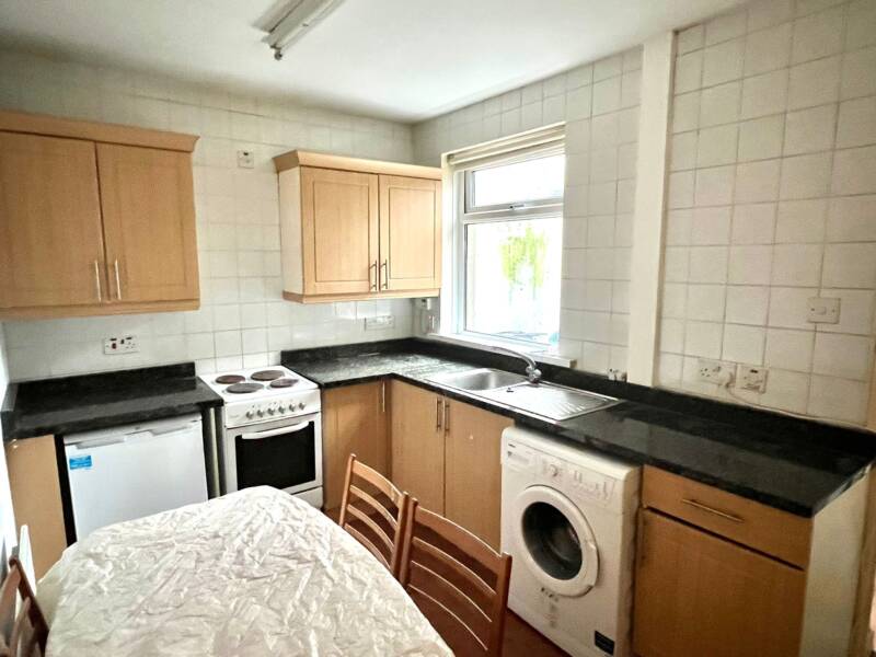 7 Runnymede Drive, Lisburn Road,  BT12 6LZ United Kingdom