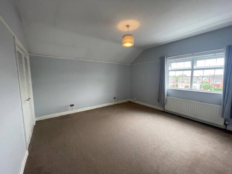 8 Hollymount Court, Belfast, ,  BT10 0HA Northern Ireland