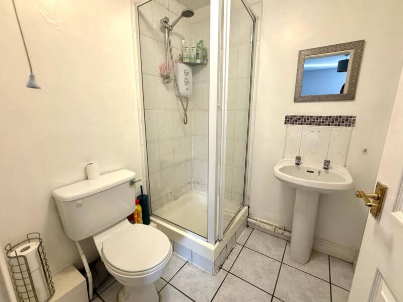 Apt 8 Palmerston Court, Belfast, ,  BT4 1QD Northern Ireland