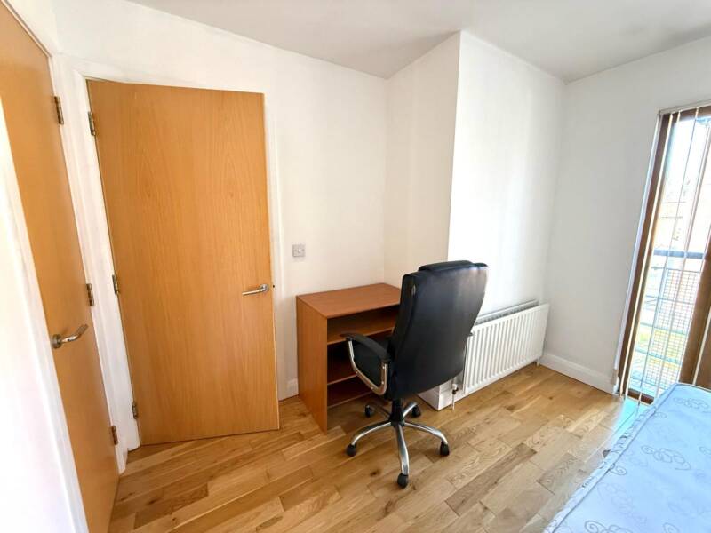 19/Chatsworh Street, ,  BT5 4QL