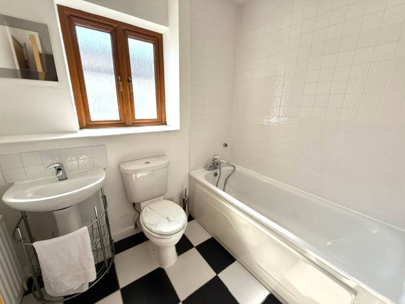 19/Chatsworh Street, ,  BT5 4QL