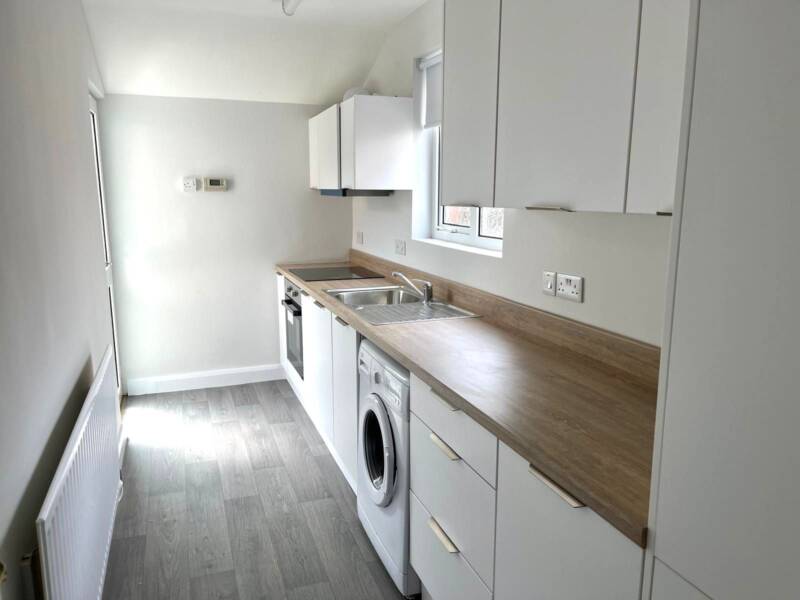 24 Sydenham Park, Belfast, ,  BT4 1PW Northern Ireland