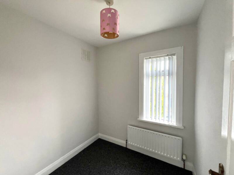 24 Sydenham Park, Belfast, ,  BT4 1PW Northern Ireland