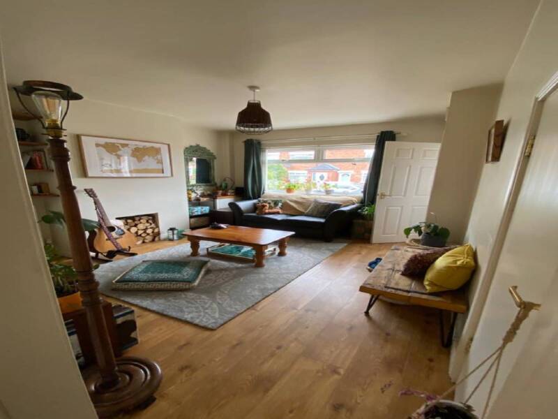 2 Glenhoy Drive, Belfast, ,  BT5 5LB Northern Ireland