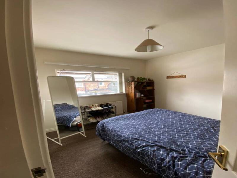 2 Glenhoy Drive, Belfast, ,  BT5 5LB Northern Ireland