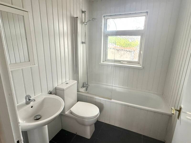 4 Beechwood Avenue, Bangor,  BT20 3JA