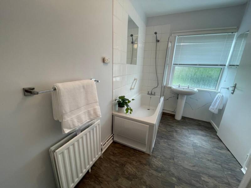 2D Inverary Avenue, Belfast, ,  BT4 1RN Northern Ireland