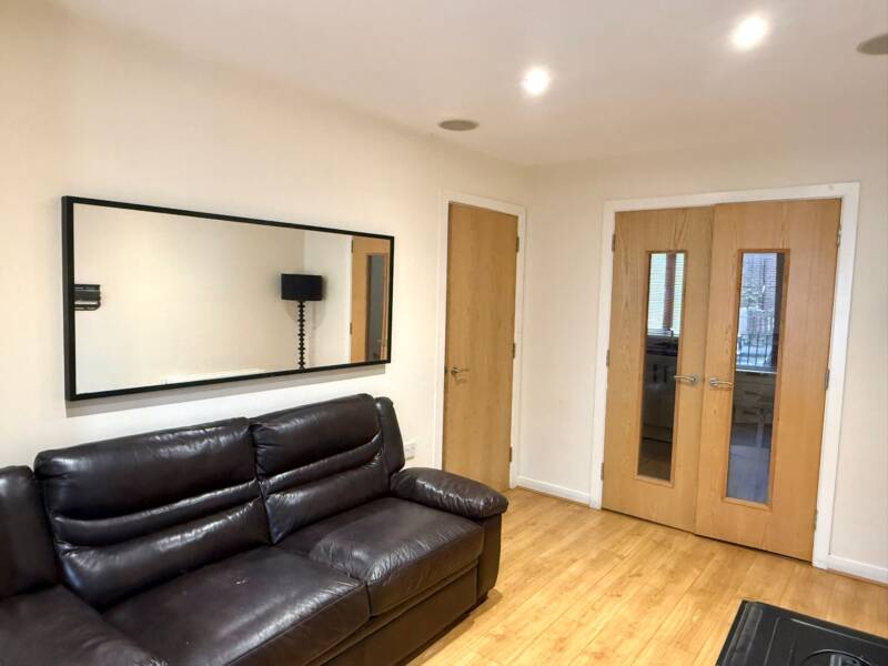 14 Scotts Villas, Belfast, ,  BT5 5EN Northern Ireland