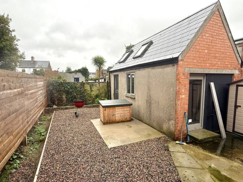 17 Lucerne Parade, Belfast, County Antrim BT9 5FT United Kingdom