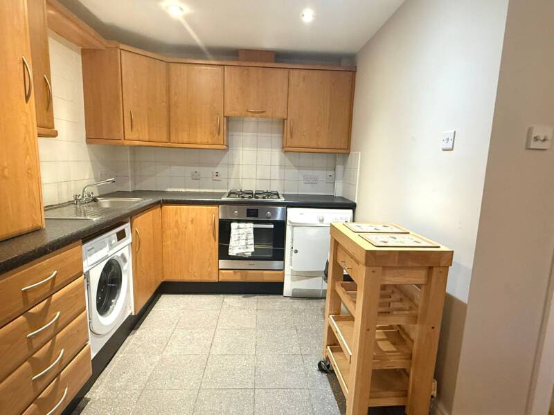 Apt 2 Lesley Plaza, 2a Osborne Park, Belfast, ,  BT9 6JN Northern Ireland